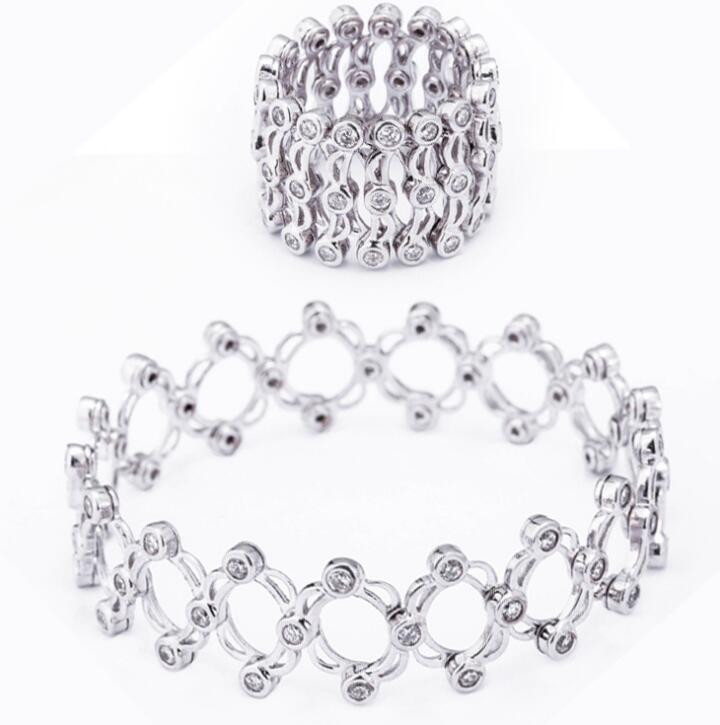 Idolra Jewelry S925 Silver Flower Style Bracelet