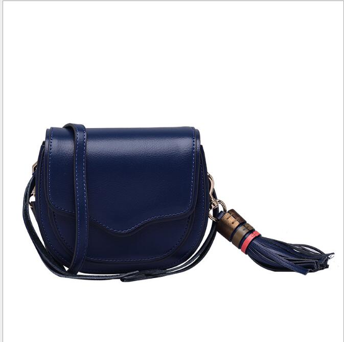 Idolra Vintage Urban bag  tassel pendandt Shoulder Handbag