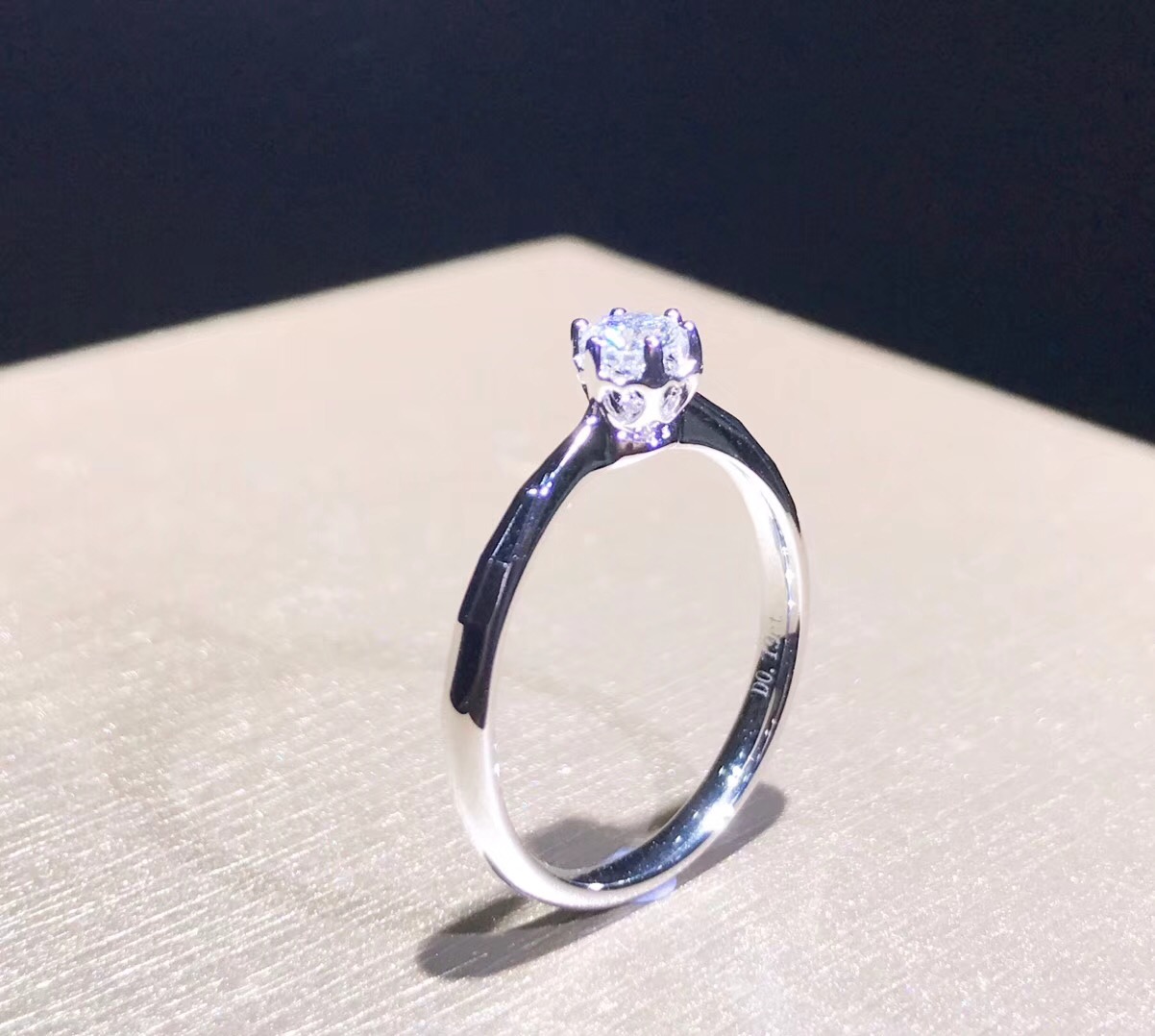 K2426D Engagement Ring in 18k White Gold
