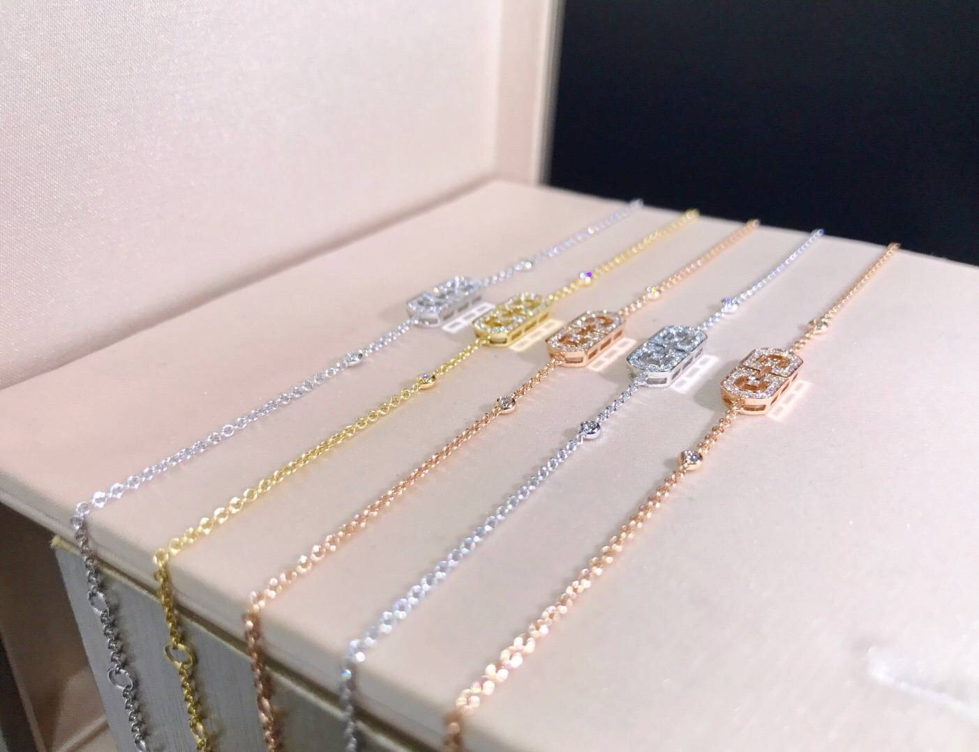 P00827 Diamond Bracelet in 18k White Gold/18k Yellow Gold/18k Rose Gold