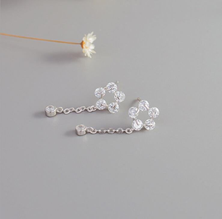 Idolra Jewelry S925 Silver Flower with star 3A Zircon Earring