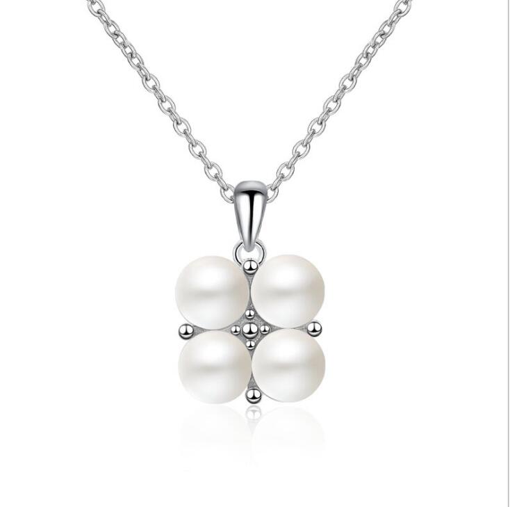 Idolra Jewelry S925 Silver Four Leaf Clover with Pearl Necklace