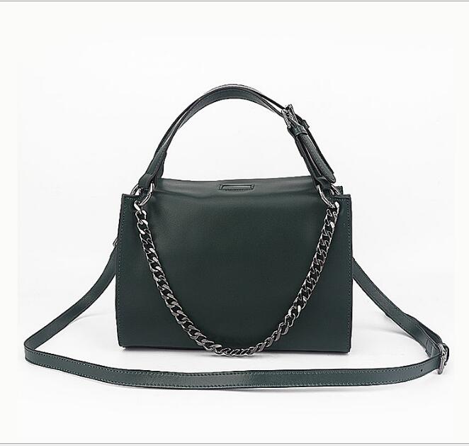 Idolra Simple Luxury Chain Shoulder Handbag