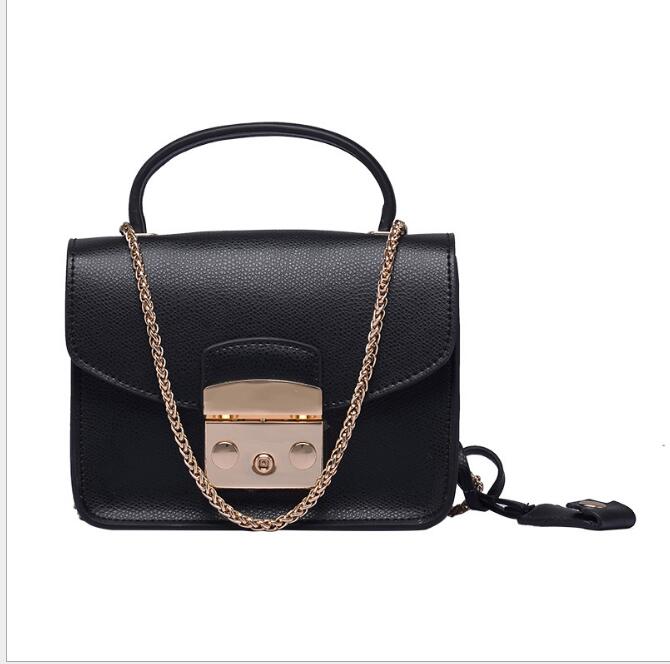 Idolra Simple Luxury Gold Chain Shoulder Handbag