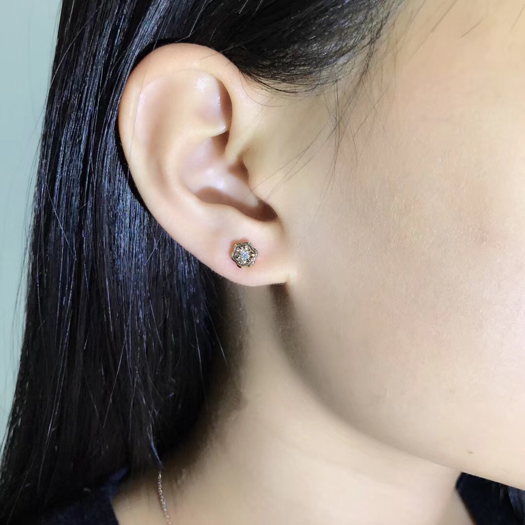 NW08009 Petal-shaped Earrings in