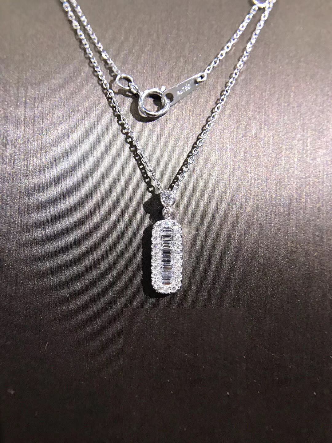 P00838 Diamond Necklace in 18k White Gold